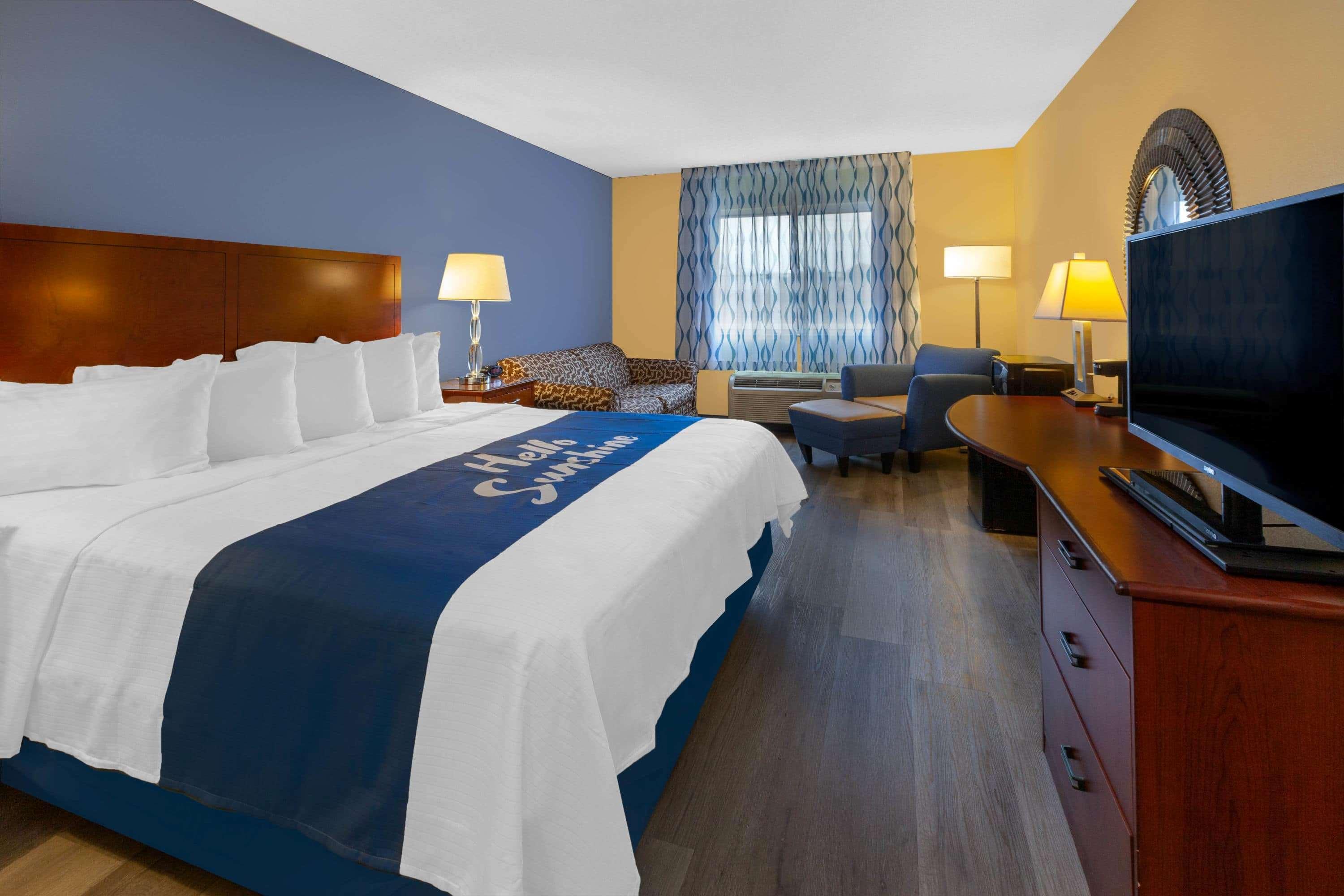 Days Inn By Wyndham Milan Sandusky South Eksteriør billede
